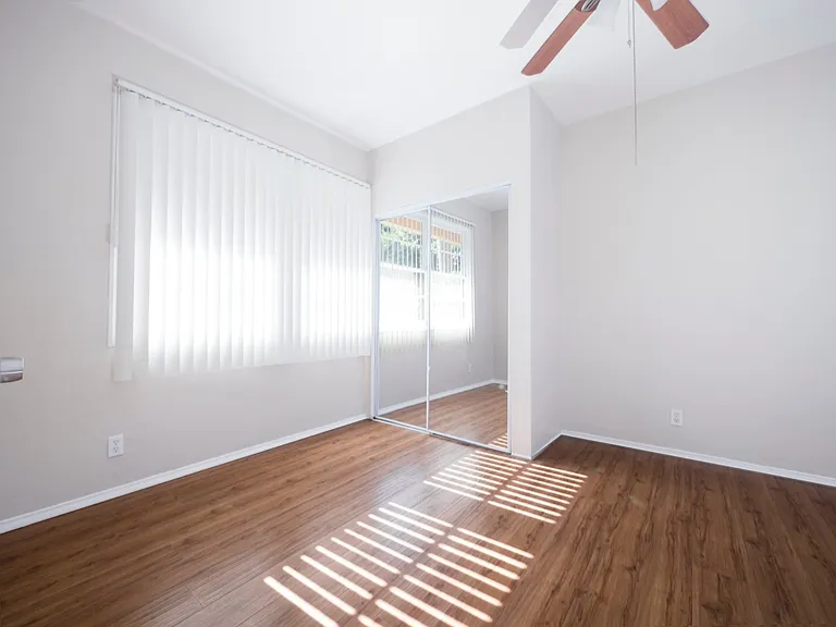 6201 Fountain Ave — Photo 6