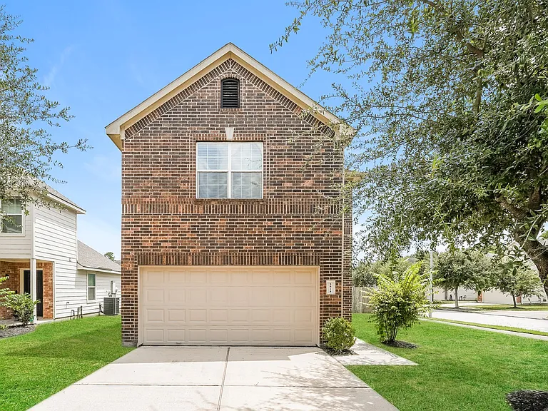 5814 Northern Oak St — Photo 1