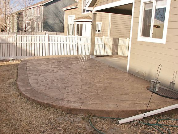 Stamped concret pation in rear