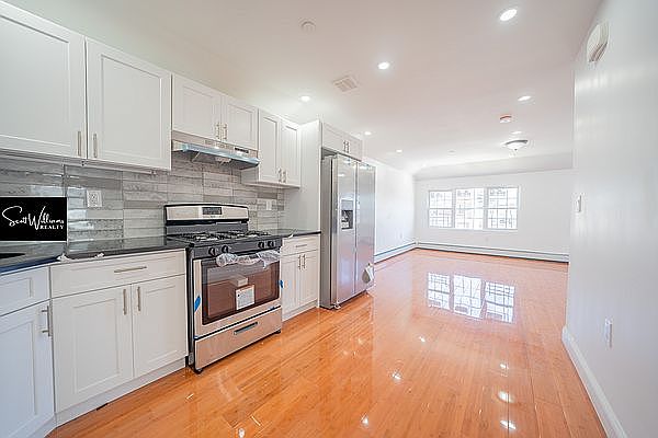 1st image of 119-40 165th St #2