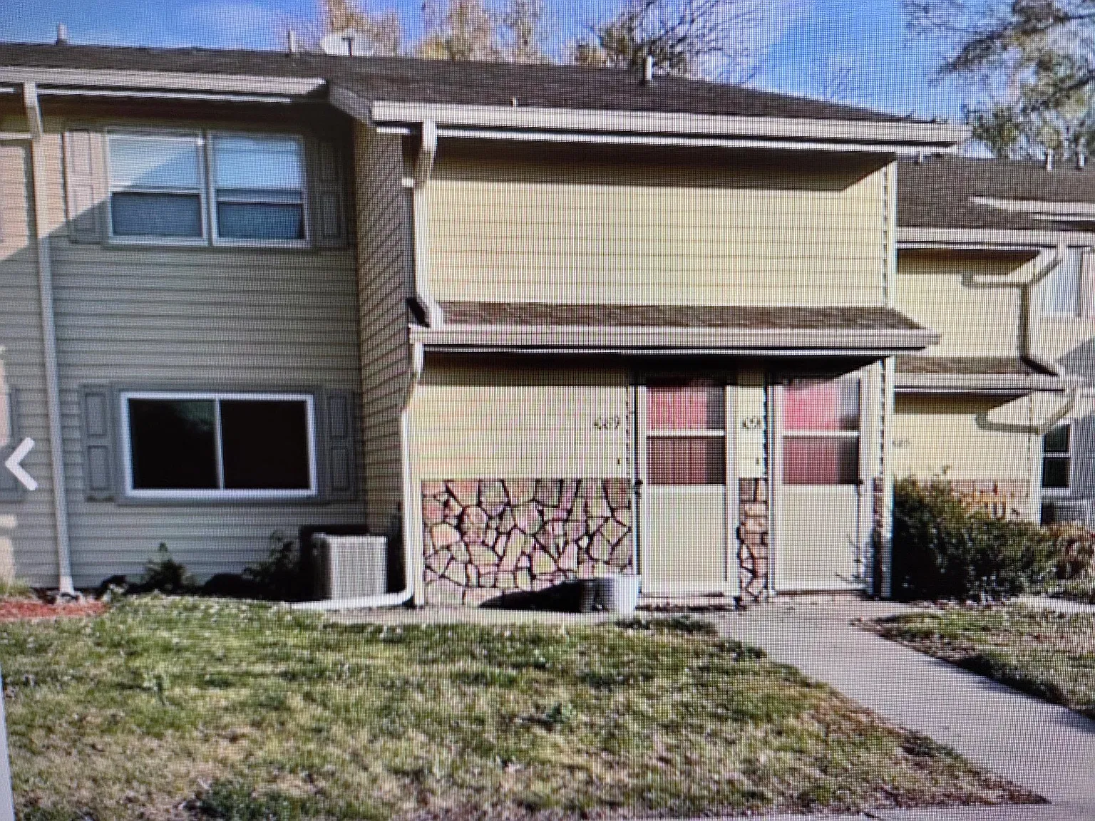 2 bed, 1100 sqft, $1,150 — Photo 1