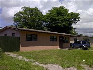 2nd image of 1801 NW 15th Ave