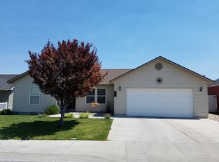 1435 Valencia St, Twin Falls, ID 83301