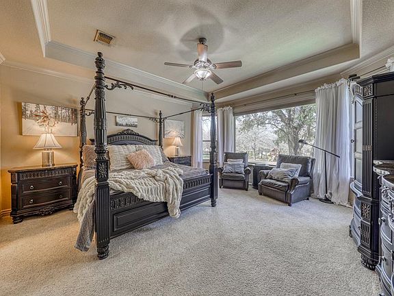 5th image of 105 Autumn Springs Ct