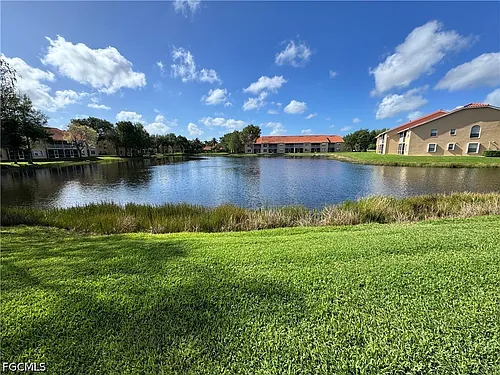 26700 Rosewood Pointe Dr #103 Photo 1