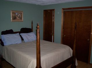 514 High St, Clinton, MA 01510