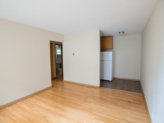 2nd image of 3829 N Humboldt Blvd #6