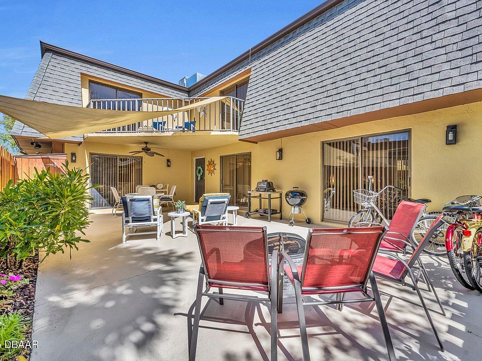 1st image of 135 Cedar Dunes Dr