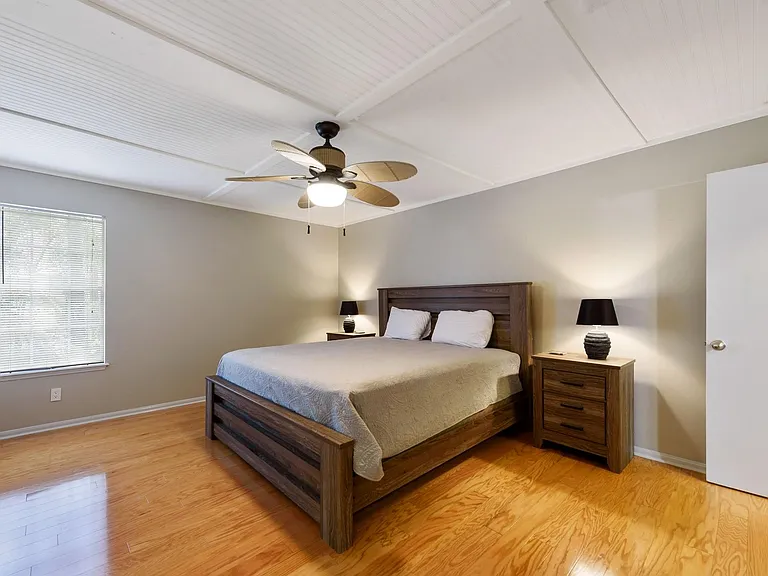 2824 S Logrun Cir — Photo 33