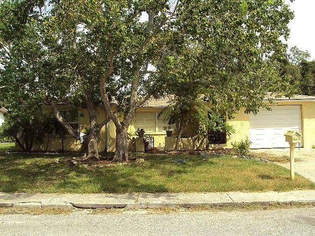2nd image of 1538 Springdale Dr