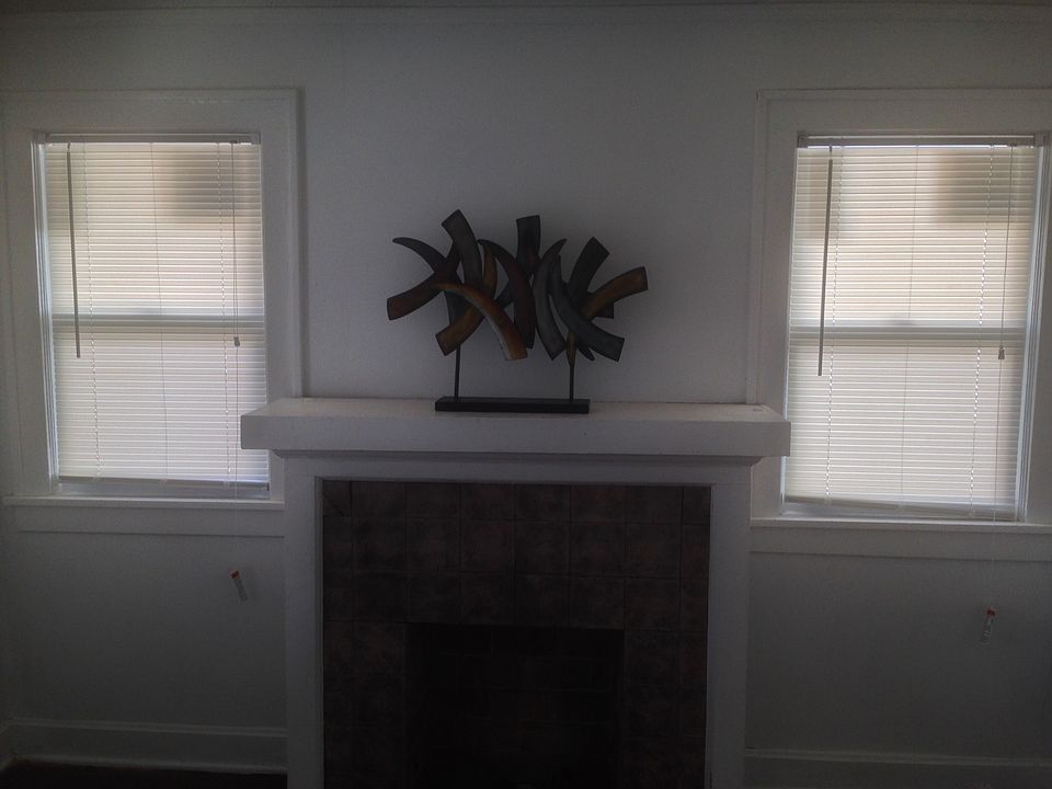1st image of 5541 Park Ave
