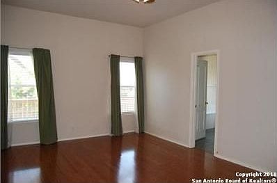5th image of 6019 Woodway Ct