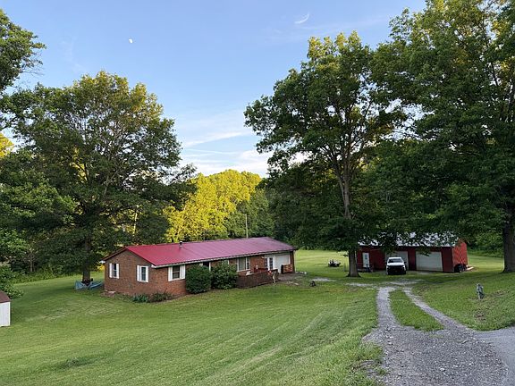 2nd image of 5934 Oxford Rd