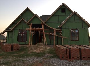 22039 Black Walnut Cir, Edmond, OK 73012