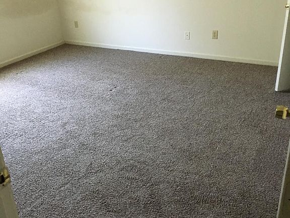 5th image of 128 Landings Dr APT 21
