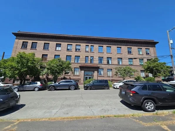 22 John St APT 2, Seattle, WA 98109