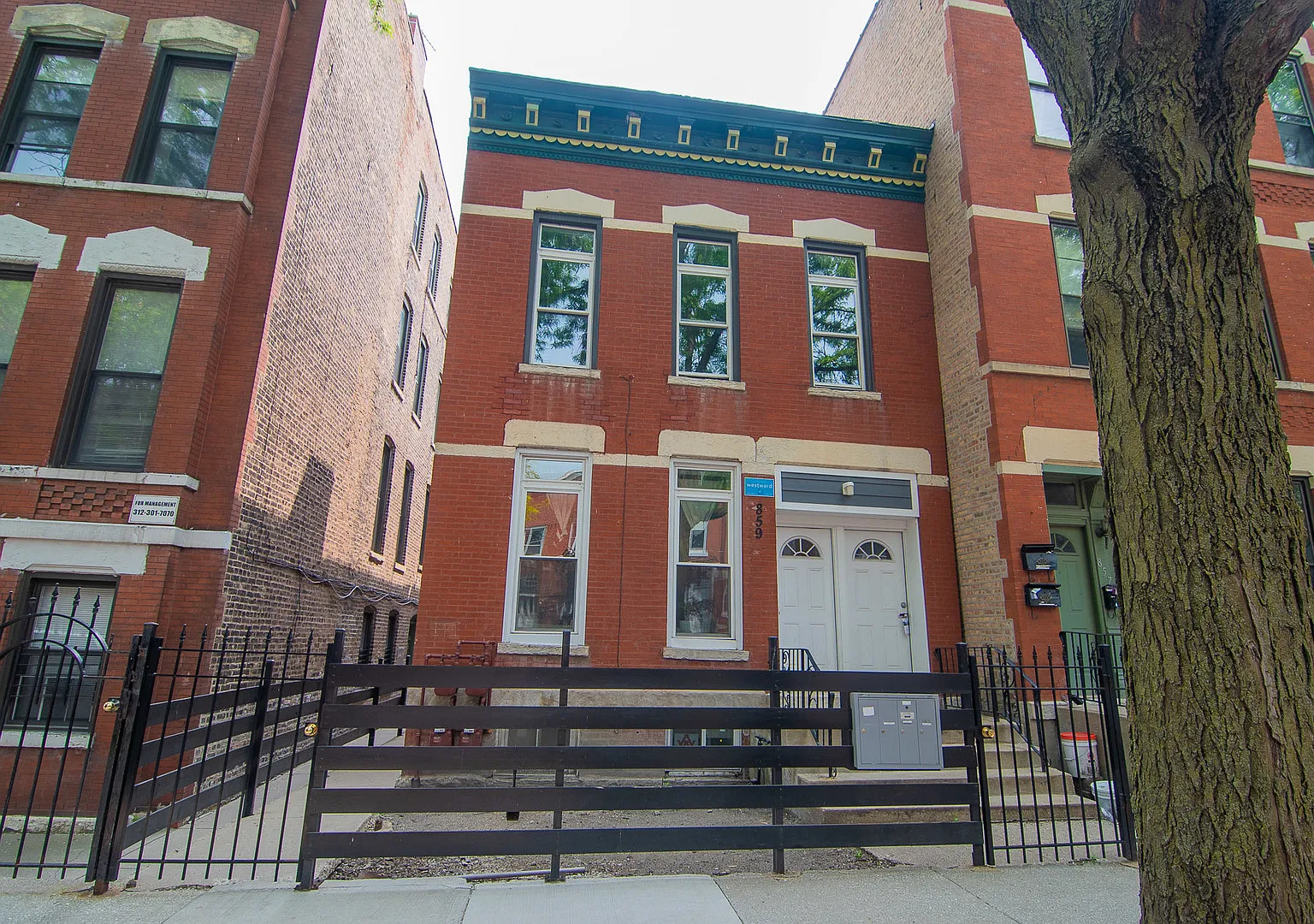 3 bed, 2.0 bath, $3,300 — Photo 1