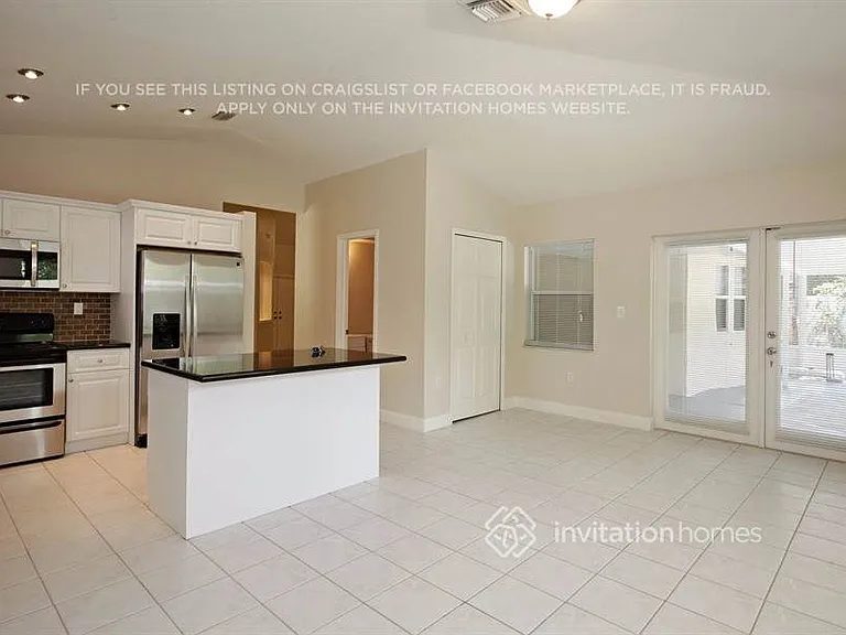 14704 SW 177th Ter — Photo 5