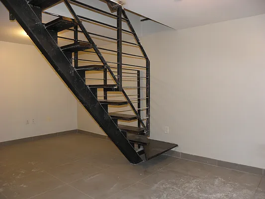 Rented by Lilia Anastasiadis, LREB | media 41