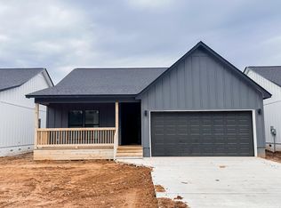 228 Sylvan Rd, Columbus, MS 39702