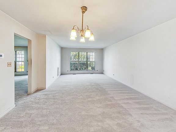 5th image of 882 Ann Arbor Ln #21-4