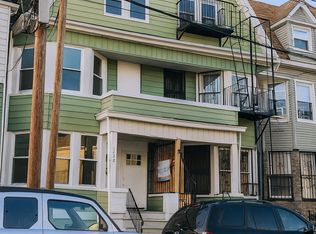 264 1/2 Garside St APT 1, Newark, NJ 07104