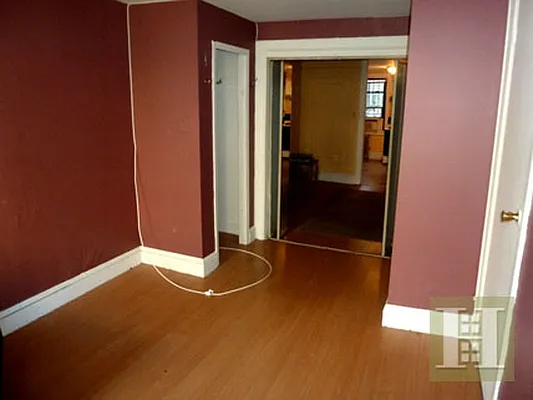 Rented by Halstead Real Estate | media 32