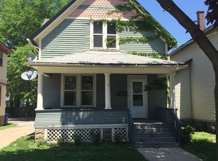 361 Cedar St, Aurora, IL 60506