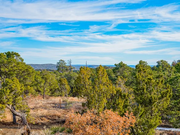 33 Cresta Pequena, Santa Fe, NM 87505