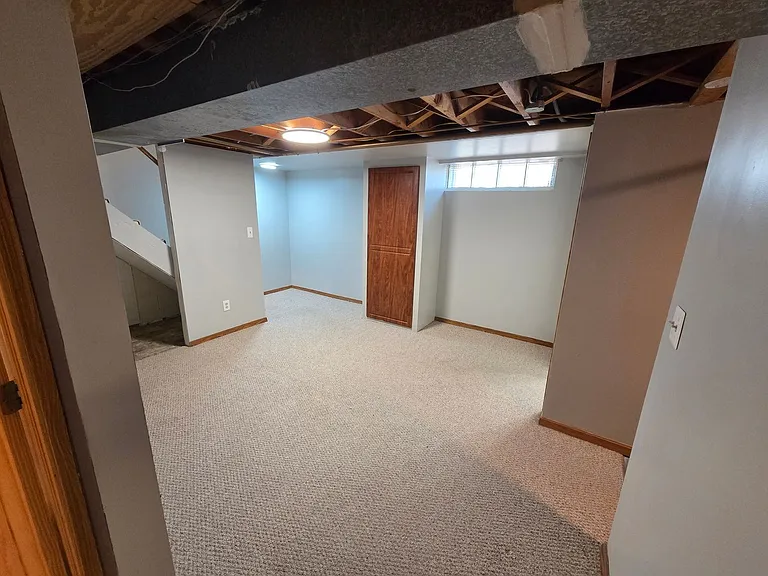 841 Lund Ave NE — Photo 12
