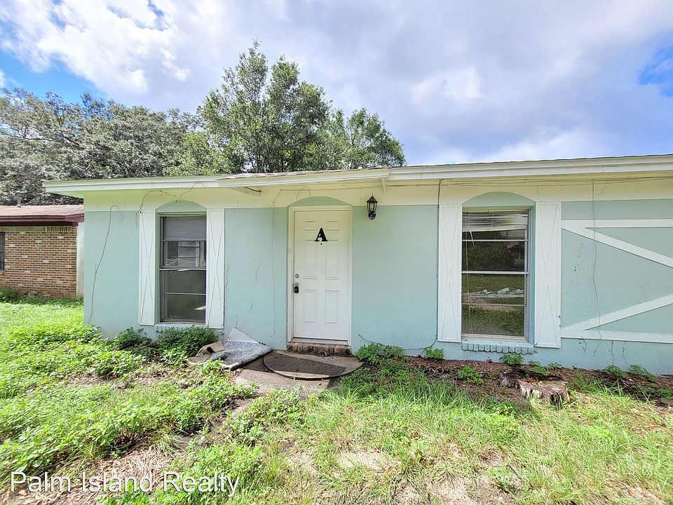 1st image of 3095 Patricia Dr