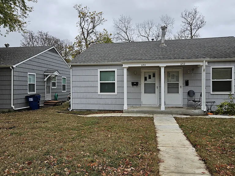 640 Maine St — Photo 1