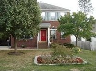 104 Equestrian Ct, Cary, NC 27513