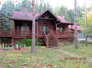 247 Faust Dr, Ortonville, MI 48462