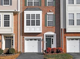 528 McArthur Ter NE, Leesburg, VA 20176