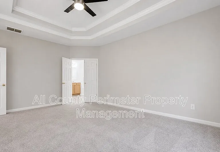 380 Simonton Crest Dr — Photo 12