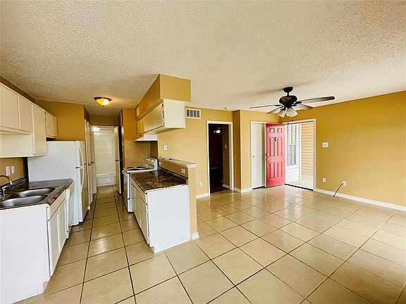 4th image of 2750 Holly Hall St APT 1115