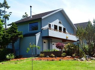 5975 12th St NW, Tillamook, OR 97141