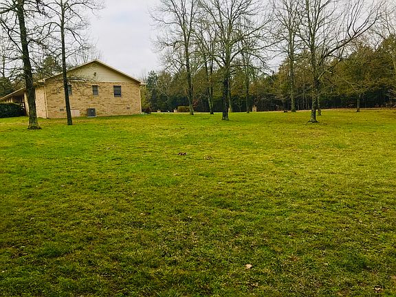 3rd image of 284 Honeybee Dr