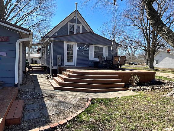 5th image of 600 W McDonough St