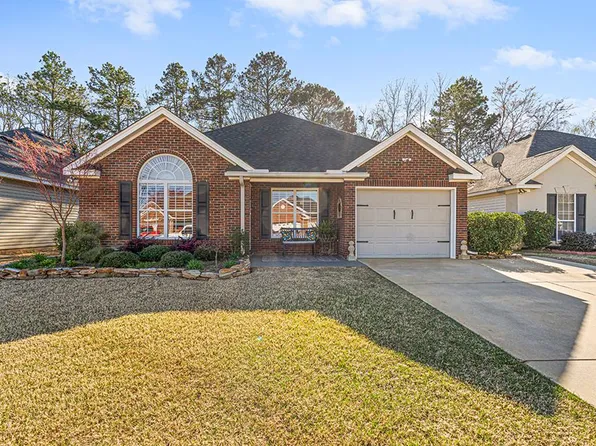 115 Pin Oak Dr, Greenwood, SC 29649