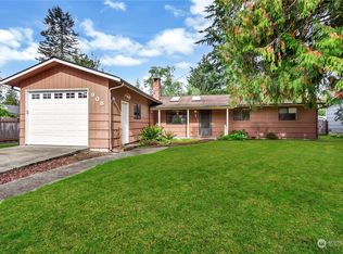 908 NE 6th St, North Bend, WA 98045