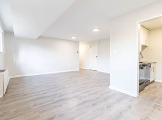 2400 41st St NW #104-1, Washington, DC 20007