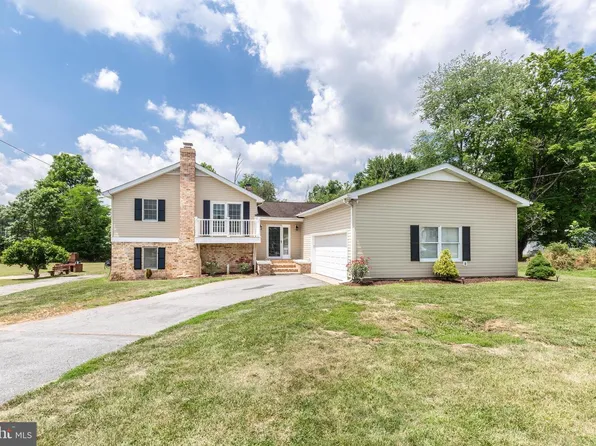 54 E Moser Rd, Thurmont, MD 21788