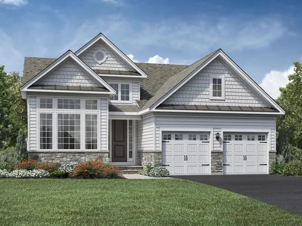 49 Juniper Ln #33, Tyngsborough, MA 01879