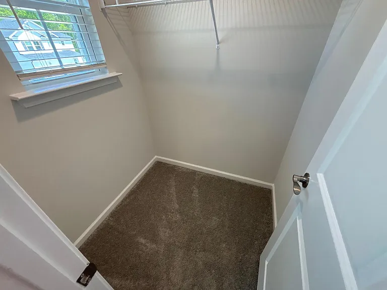608 Donnegal Farm Dr — Photo 9