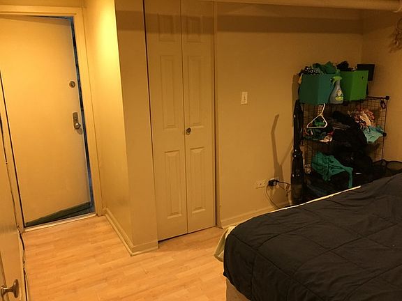 5th image of 3736 W Berteau Ave APT 1