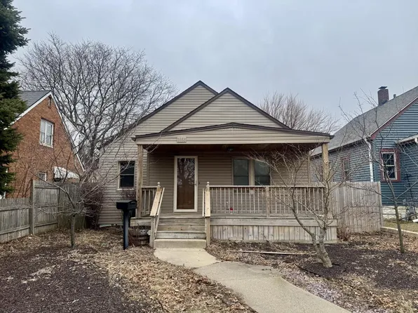 3958 South 3rd STREET, Milwaukee, WI 53207