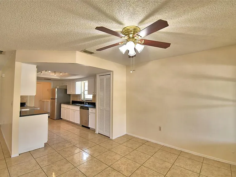 11701 Minto Ct — Photo 11