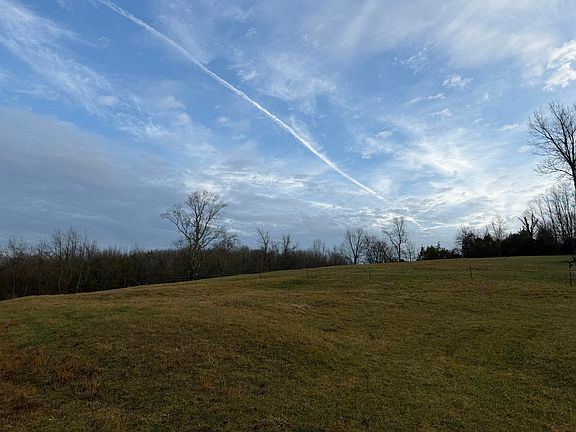 3rd image of 787 Morris Rd